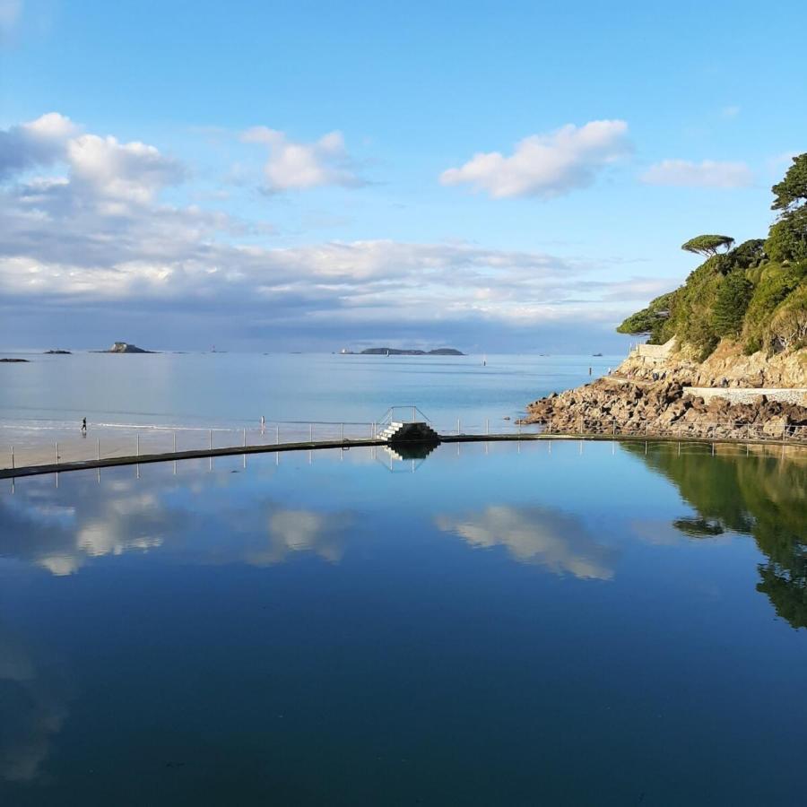 T2 50M Du Marcheplagesjardin Priverue Calme Динар Экстерьер фото
